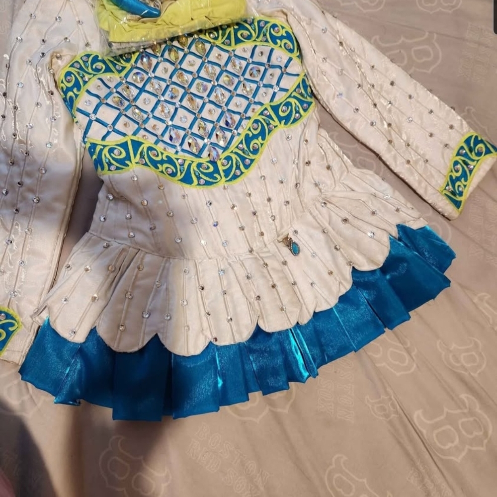 Like new Gavin solo dress with bloomers,  kick shorts, and crown
